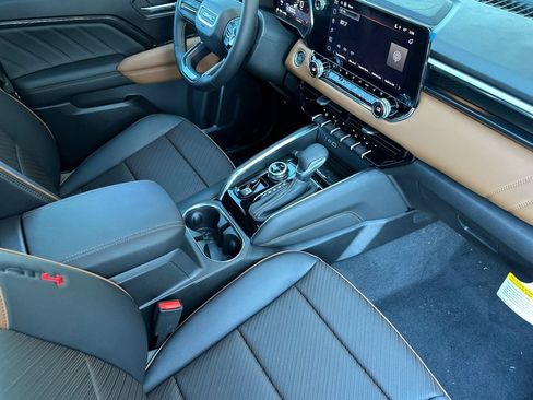 New 2026 GMC Canyon AT4 w/ Technology Plus Package AWD/4WD image 13