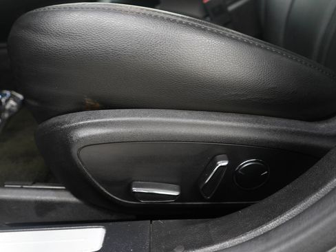 Used 2016 Lincoln MKZ AWD image 22