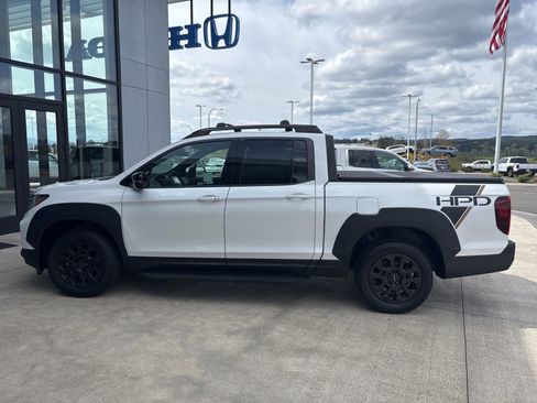 Used 2023 Honda Ridgeline Black Edition image 8