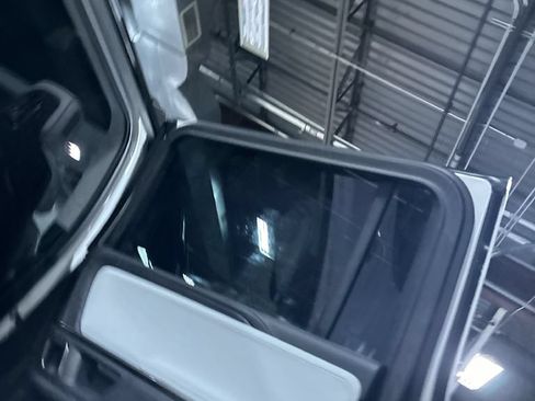 Used 2024 Rivian R1S Adventure AWD/4WD image 46