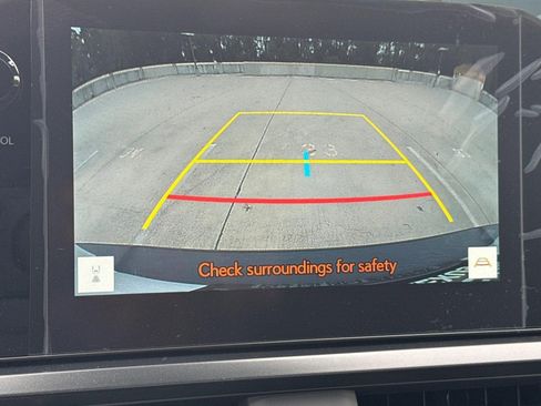 New 2026 Lexus UX 300h FWD image 22