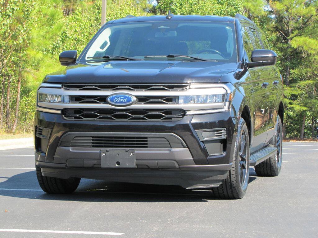 Used 2024 Ford Expedition XLT RWD image 8