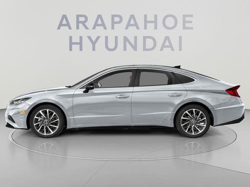 Used 2023 Hyundai Sonata Limited FWD image 3