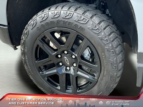 Used 2024 Chevrolet Silverado 1500 Custom Trail Boss w/ LPO, Dark Essentials Package image 26