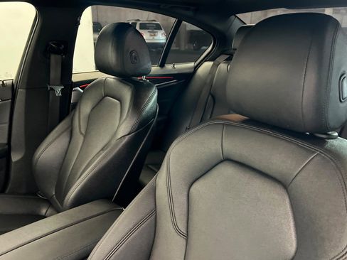 Used 2019 BMW 530i xDrive w/ Convenience Package image 16