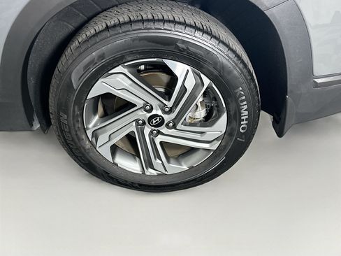 Used 2023 Hyundai Santa Fe SE FWD image 11