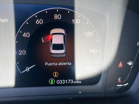 Certified 2025 Honda Accord SE image 36