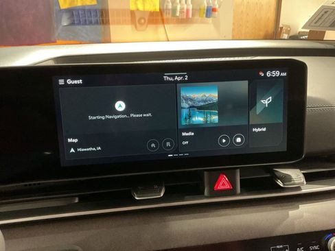 New 2026 Kia Carnival EX FWD image 17