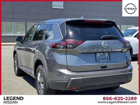 Certified 2026 Nissan Rogue SV AWD/4WD image 7