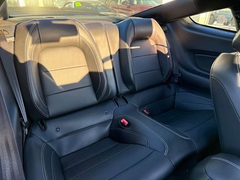 Used 2020 Ford Mustang Shelby GT500 w/ Technology Package image 11