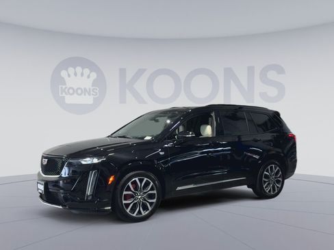Used 2024 Cadillac XT6 Sport AWD/4WD image 5