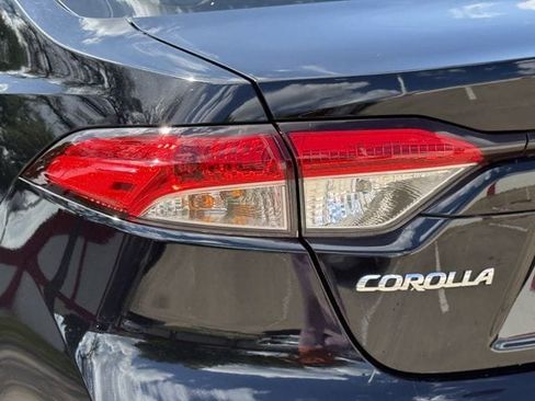 Used 2025 Toyota Corolla LE image 6