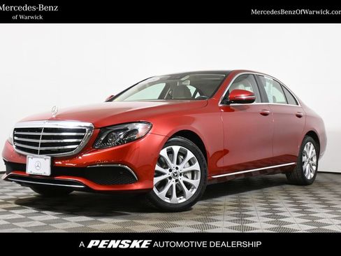 Used 2018 Mercedes-Benz E 400 4MATIC Sedan image 1