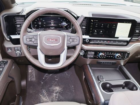 New 2026 GMC Sierra 2500 SLT w/ SLT Premium Package image 14