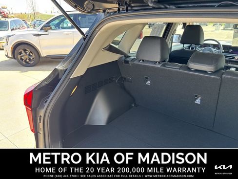 Used 2026 Kia Seltos S AWD/4WD image 28