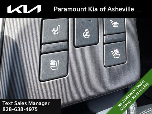 New 2026 Kia Sportage SX FWD image 17