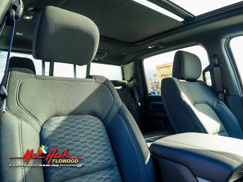 New 2026 RAM 1500 Big Horn AWD/4WD image 15