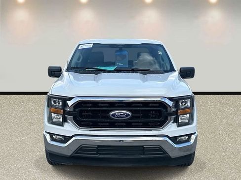 Used 2023 Ford F150 XLT image 2