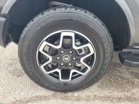 Used 2023 Ford Bronco Outer Banks image 30