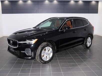 Used 2022 Volvo XC60 B5 Momentum