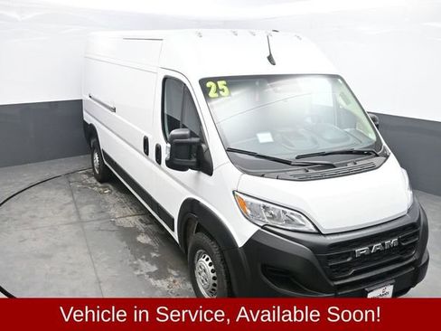 Used 2025 RAM ProMaster 2500 w/ Convenience Group image 23