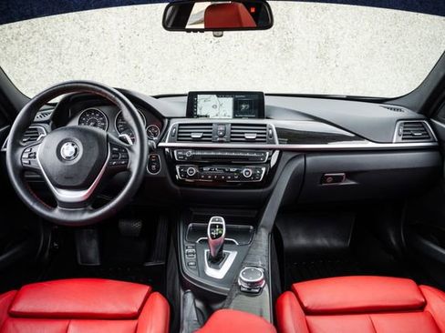 Used 2017 BMW 330i xDrive Wagon image 6