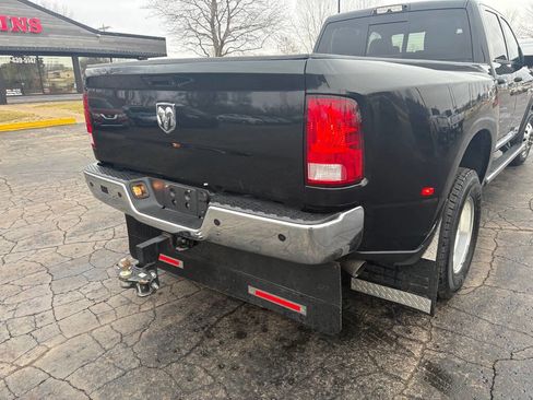 Used 2018 RAM 3500 Laramie Longhorn image 9