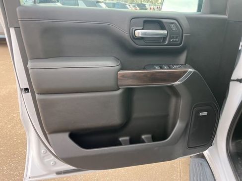 Used 2022 GMC Sierra 1500 SLT w/ SLT Premium Plus Package image 13