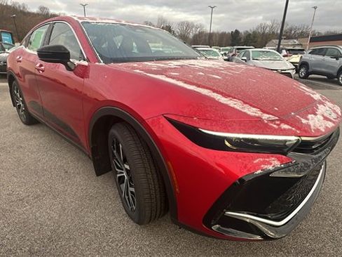 New 2026 Toyota Crown XLE image 7