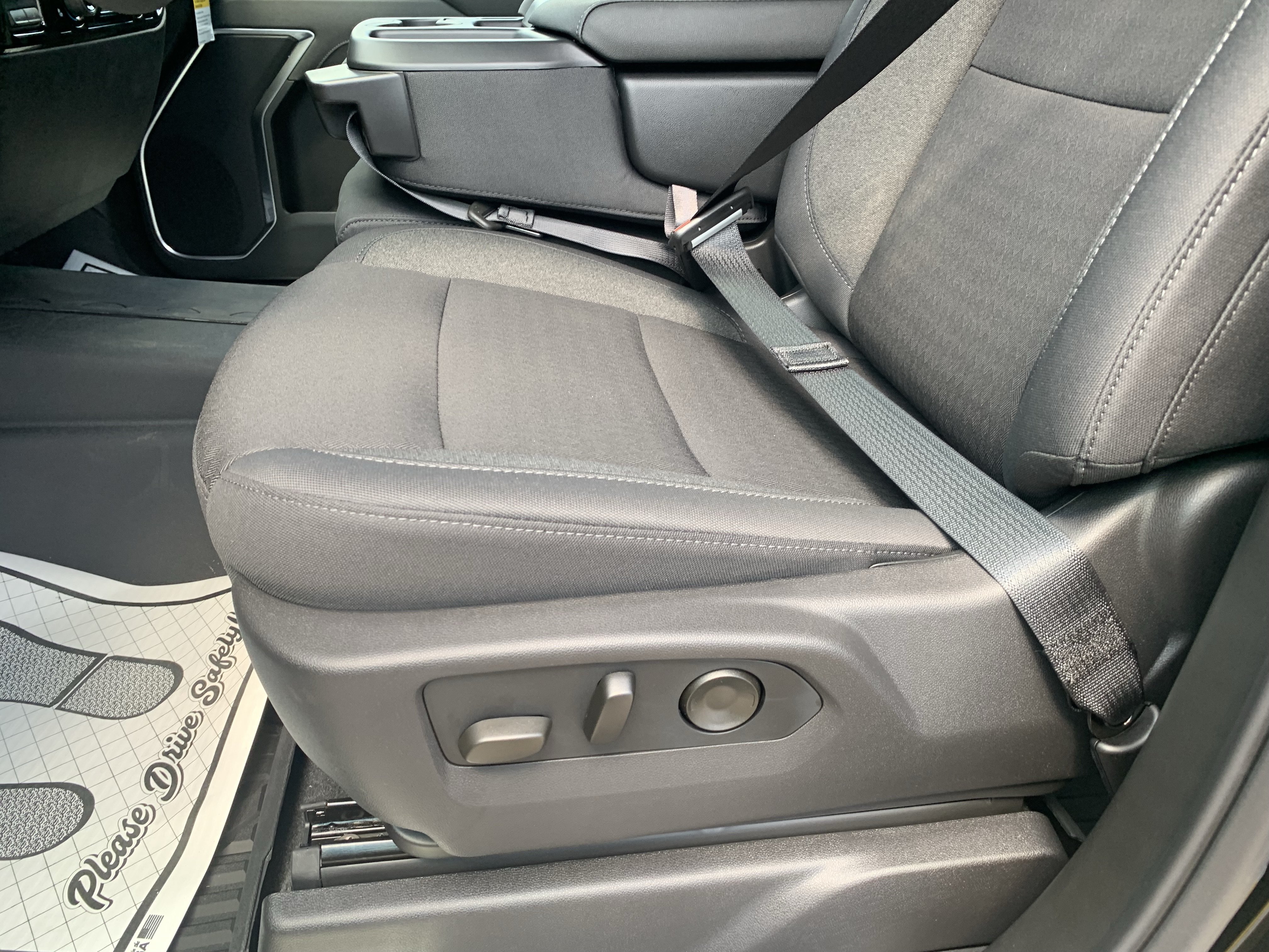 New 2026 Chevrolet Silverado 1500 RST AWD/4WD image 10