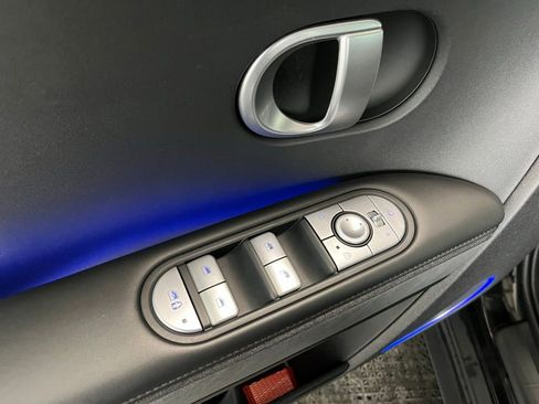 Used 2022 Hyundai Ioniq 5 SEL w/ Cargo Package image 4