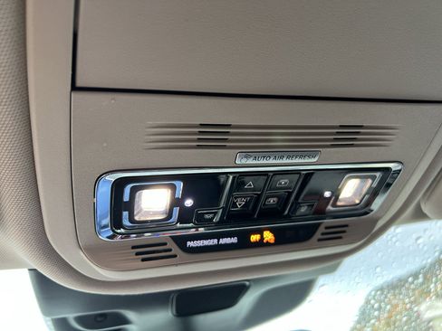 Used 2024 Lincoln Aviator Reserve w/ Equipment Group 201A image 13