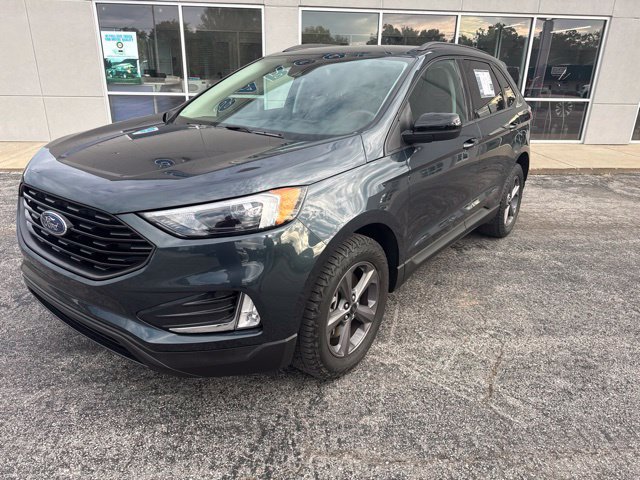 Used 2024 Ford Edge SEL w/ Sport Appearance Package AWD/4WD image 24