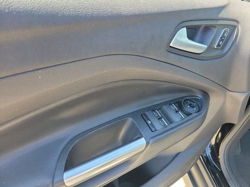Used 2016 Ford C-MAX SEL w/ Equipment Group 302A FWD image 24