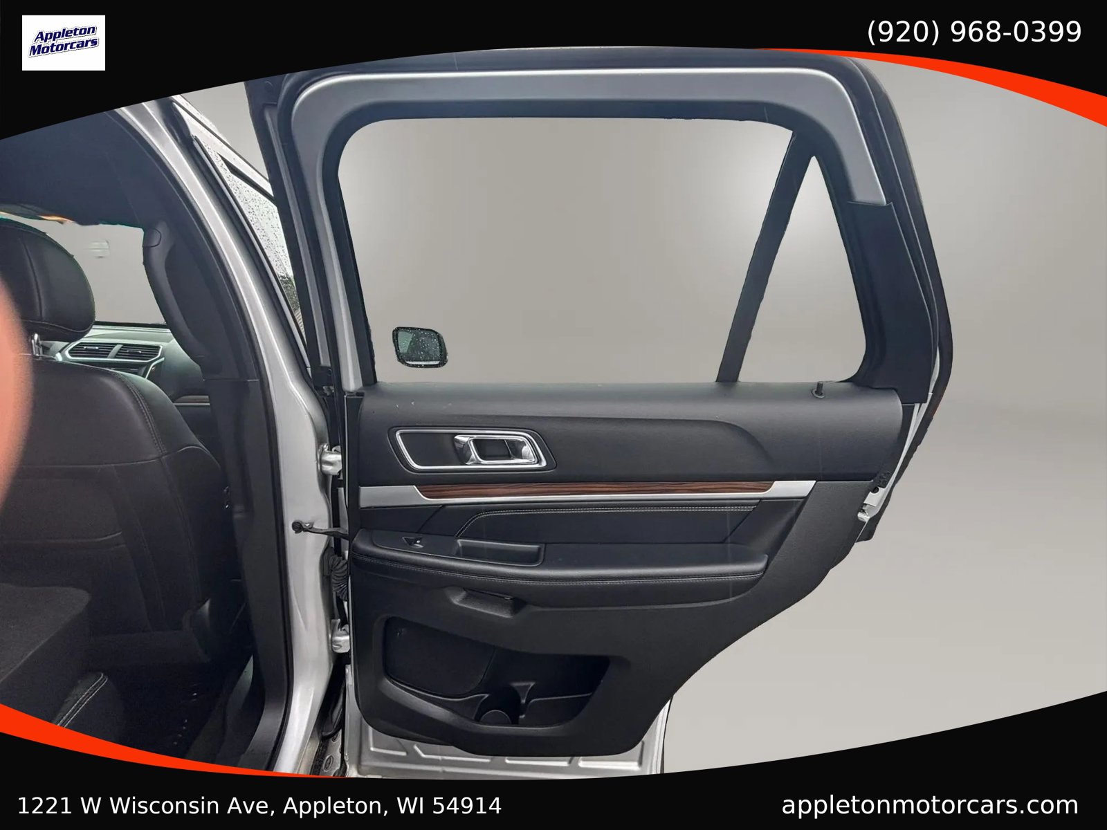 Used 2016 Ford Explorer Limited w/ Equipment Group 301A AWD/4WD image 42