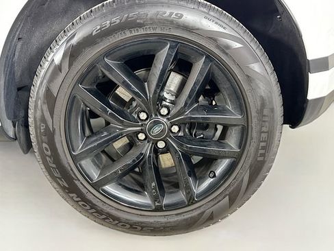 Used 2026 Land Rover Range Rover Evoque S image 31