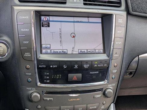 Used 2012 Lexus IS 350C w/ Luxury Pkg image 9