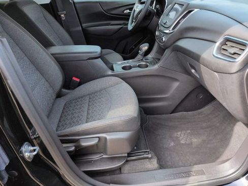 Used 2024 Chevrolet Equinox LT image 29