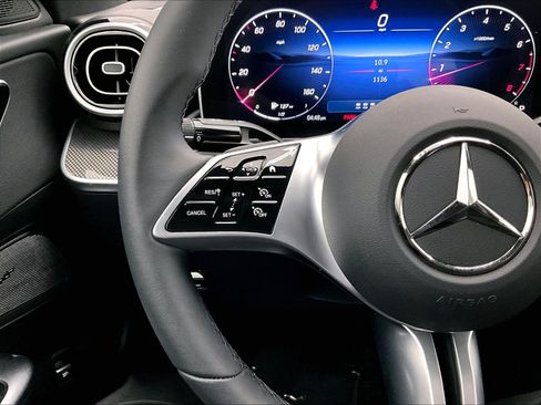 Used 2026 Mercedes-Benz C 300 Sedan image 21