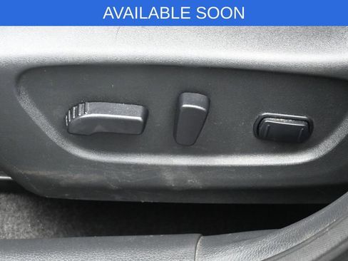Used 2019 Nissan Rogue SV w/ Premium Package AWD/4WD image 3