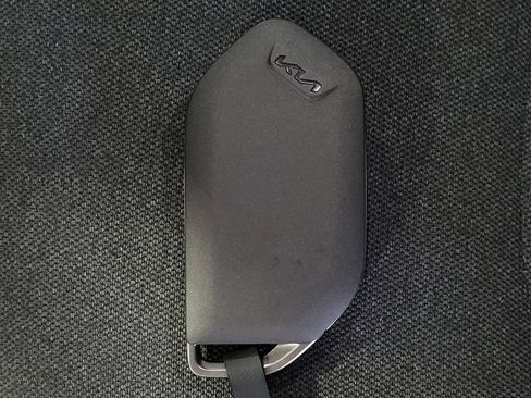Used 2025 Kia K4 FWD image 32