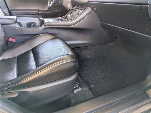 Used 2012 Lexus CT 200h Premium FWD image 16