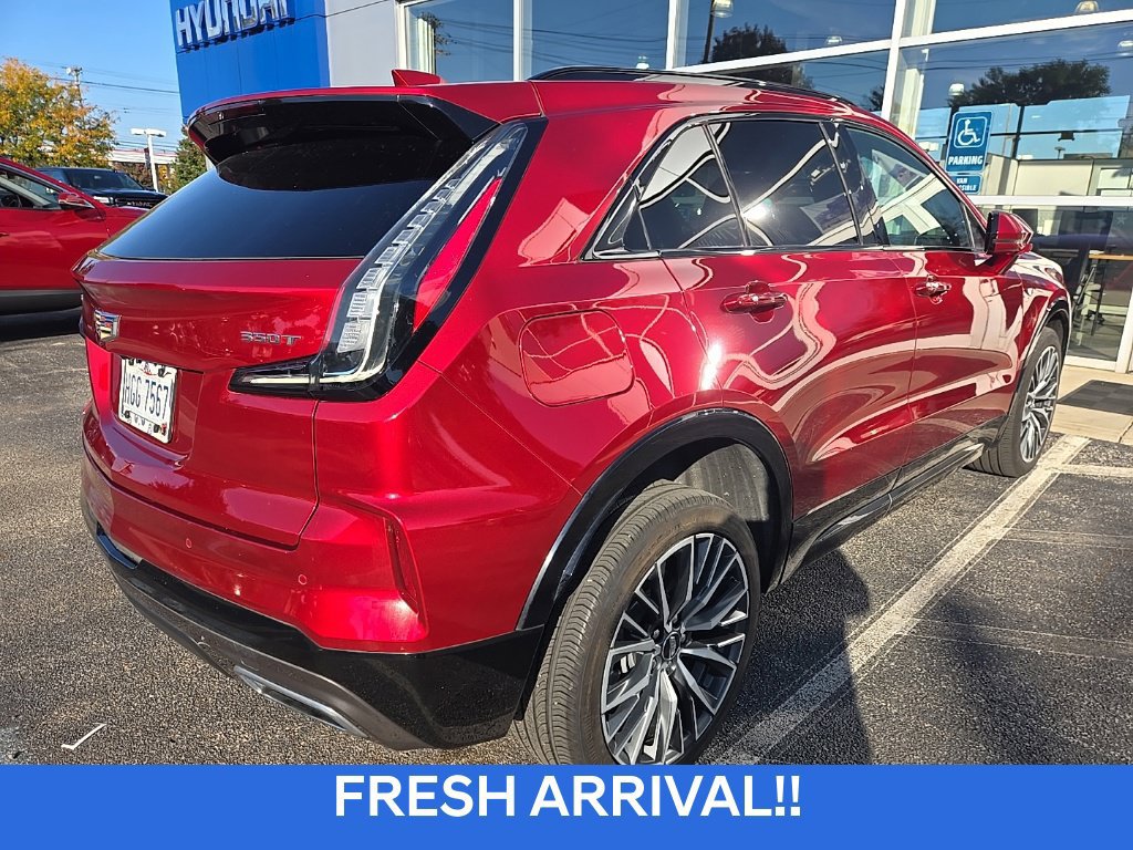 Used 2024 Cadillac XT4 Sport AWD/4WD image 4