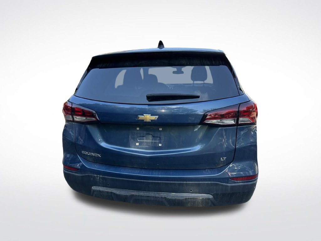 Used 2024 Chevrolet Equinox LT w/ LPO, Floor Liner Package FWD image 16