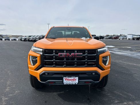 New 2026 GMC Canyon AT4 w/ Technology Plus Package AWD/4WD image 4