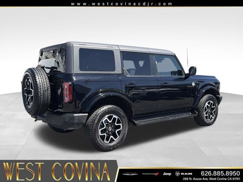 Used 2025 Ford Bronco Outer Banks AWD/4WD image 11