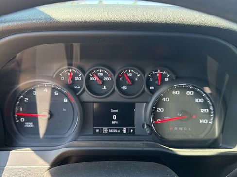 Used 2021 Chevrolet Silverado 1500 Custom Trail Boss AWD/4WD image 17