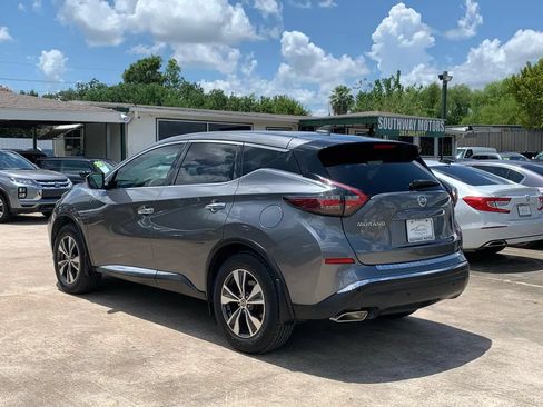 Used 2021 Nissan Murano S FWD image 5
