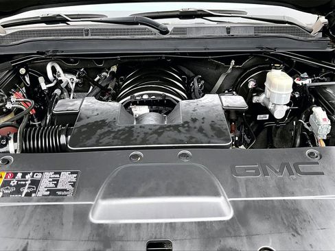 Used 2019 GMC Yukon SLT image 37