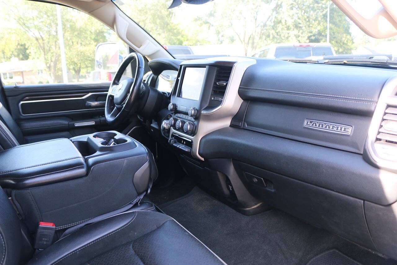 Used 2021 RAM 1500 Laramie w/ Off Road Group AWD/4WD image 31